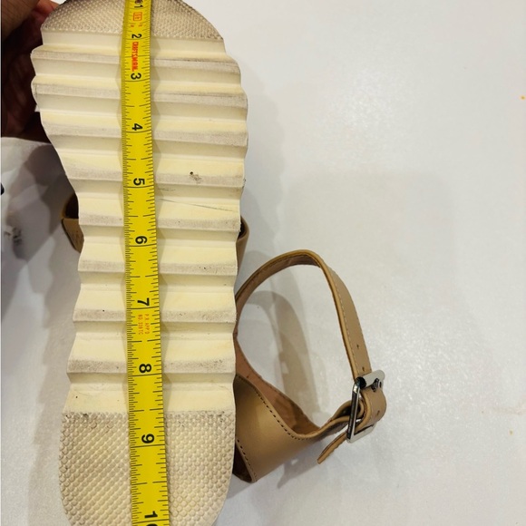Steve Madden Beige Strappy Sandals size 9.5 - Picture 5 of 9